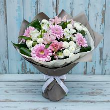 Букет цветов из:  Герберы, Альстромерии и Хризантемы в Усолье-Сибирское