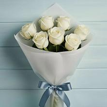 Букет 7 Белых роз Эдлесс Лав в Усолье-Сибирское