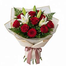 Букет цветов из:  Лилии и Розы в Усолье-Сибирское