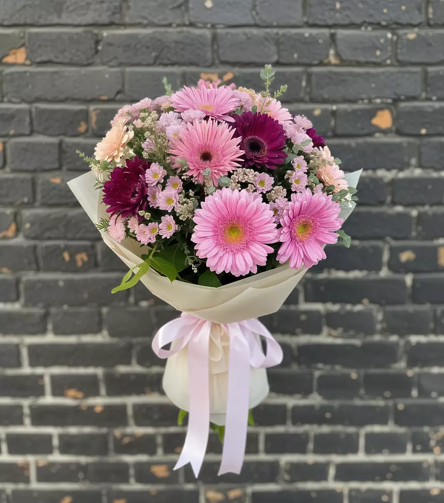 Букет цветов из: Герберы и Хризантемы в Усолье-Сибирское