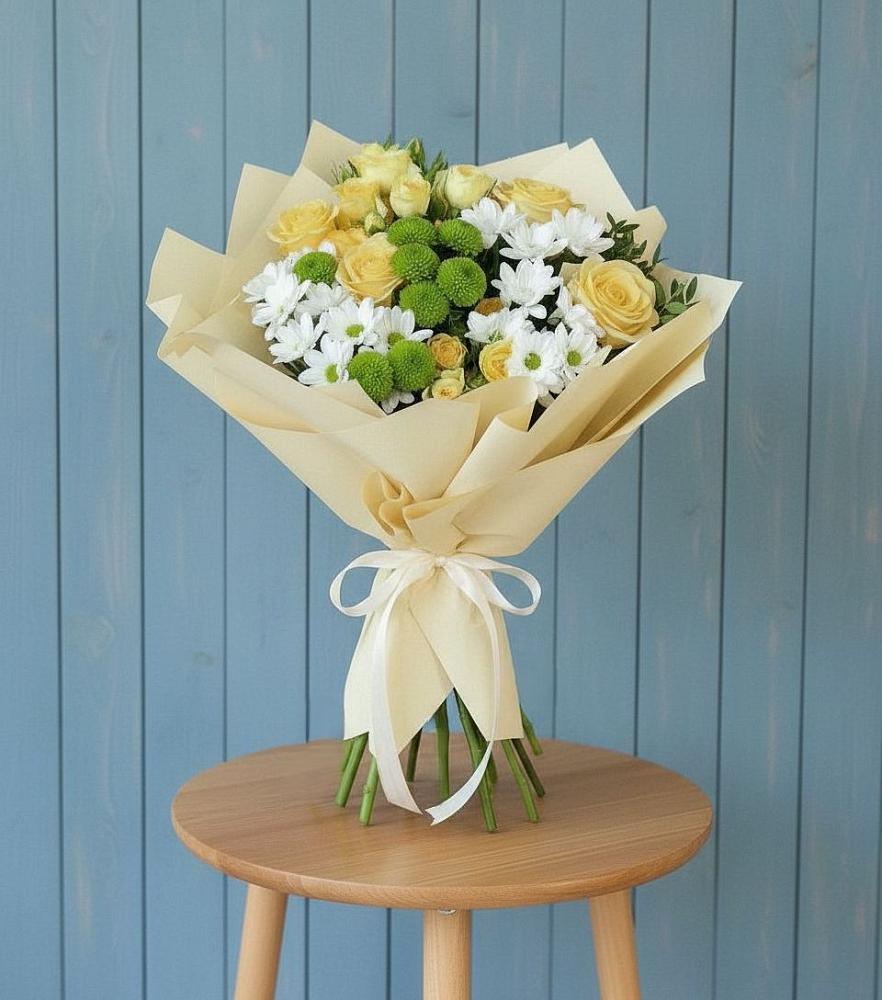 Букет цветов из: Хризантемы и Розы в Усолье-Сибирское