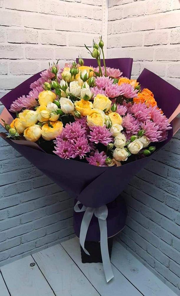 Букет цветов из: Хризантемы и Розы в Усолье-Сибирское