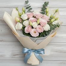 Букет цветов из:  Лизиантусы #REPLACE_PRED# Усолье-Сибирское