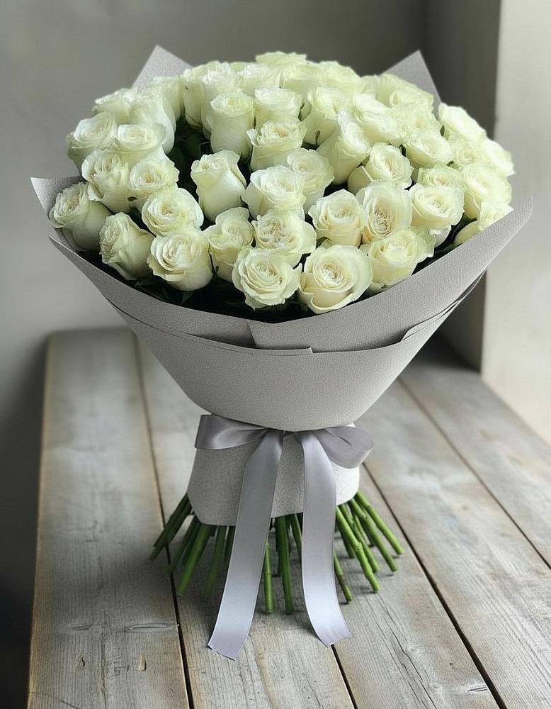 Букет 35 Белых роз в Усолье-Сибирское