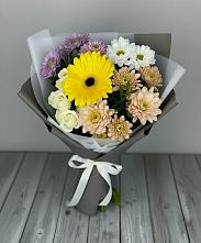 Букет цветов из:  Розы, Герберы и Хризантемы в Усолье-Сибирское