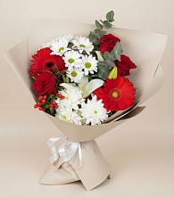 Букет цветов из:  Розы, Хризантемы, Герберы и Лилии в Усолье-Сибирское