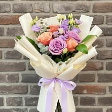Букет цветов из:  Лизиантусы и Розы #REPLACE_PRED# Усолье-Сибирское