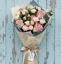 Букет цветов из:  Розы в Усолье-Сибирское