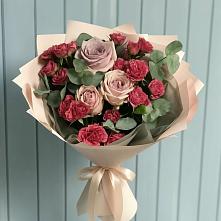 Букет цветов из:  Гвоздики и Розы в Усолье-Сибирское