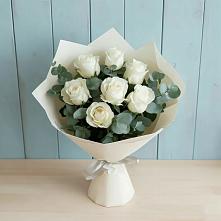 Букет Белые розы в Эвкалипте в Усолье-Сибирское