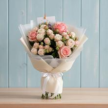 Букет цветов из:  Розы в Усолье-Сибирское